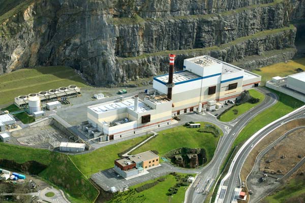 Aerial view of the Zabalgarbi plant.